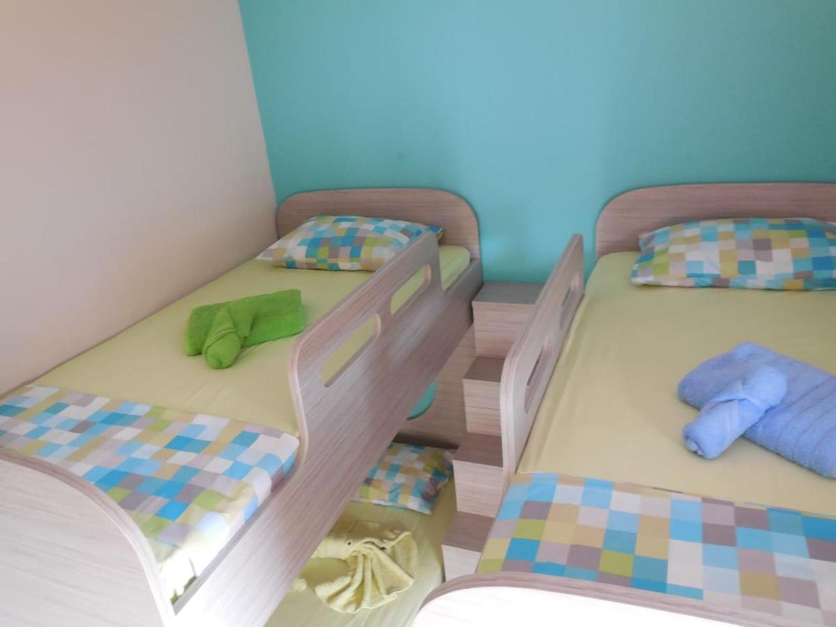 Costa Petra - Luxury Seaside Cottage With Garden - Vacation House For Families In Greece Néa Meságkala Eksteriør billede